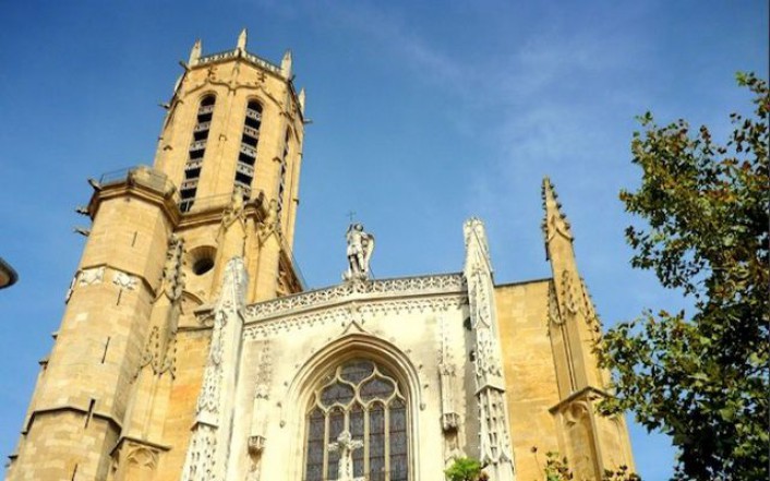 Cathedral Saint Sauveur   