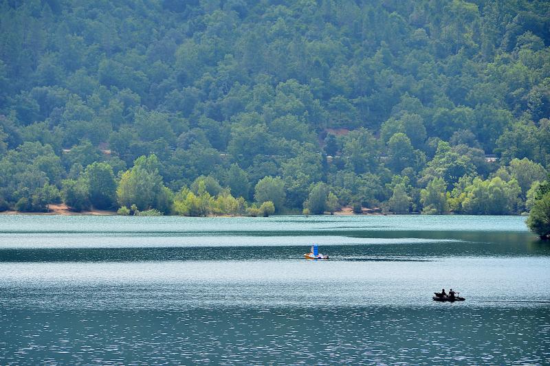 Lac de St Cassien op 10 min