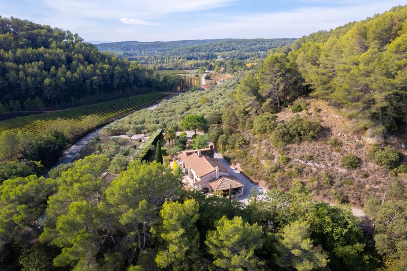 Le Degoustaou te La Motte Provence