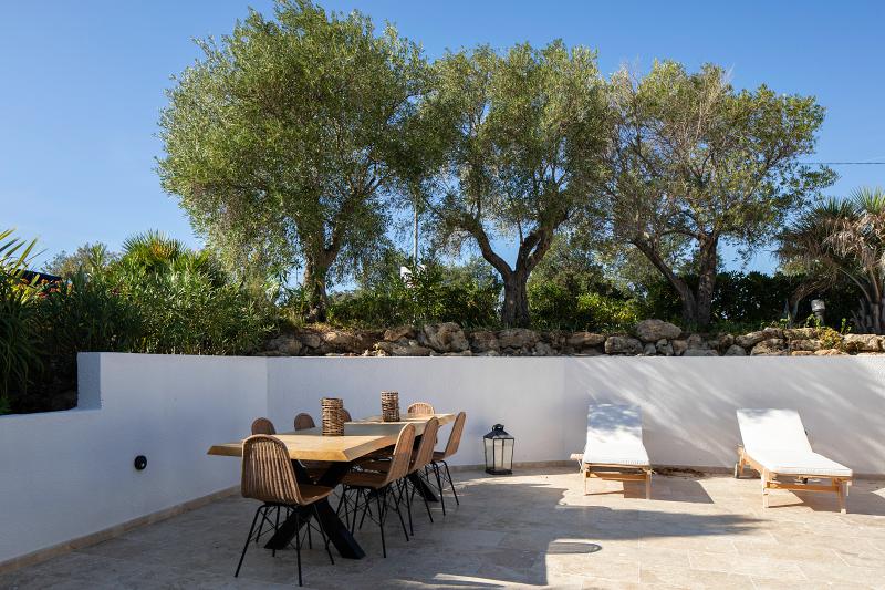 Terras achterzijde woning 
