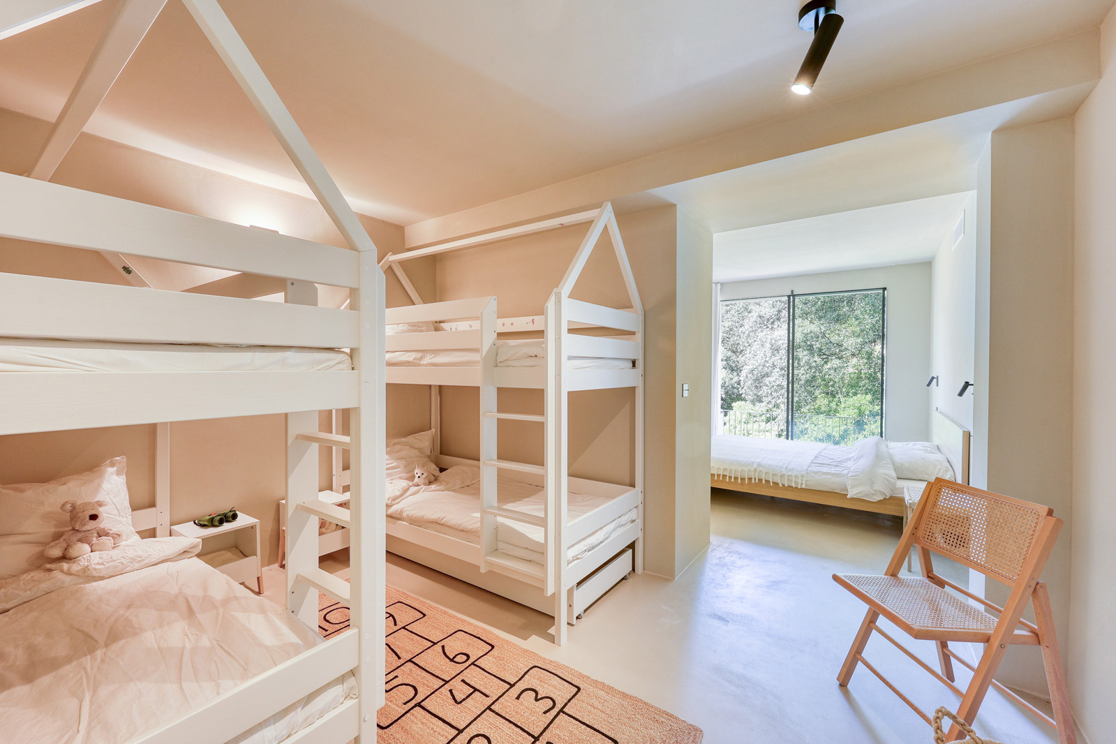Kinderkamer / Familiekamer 