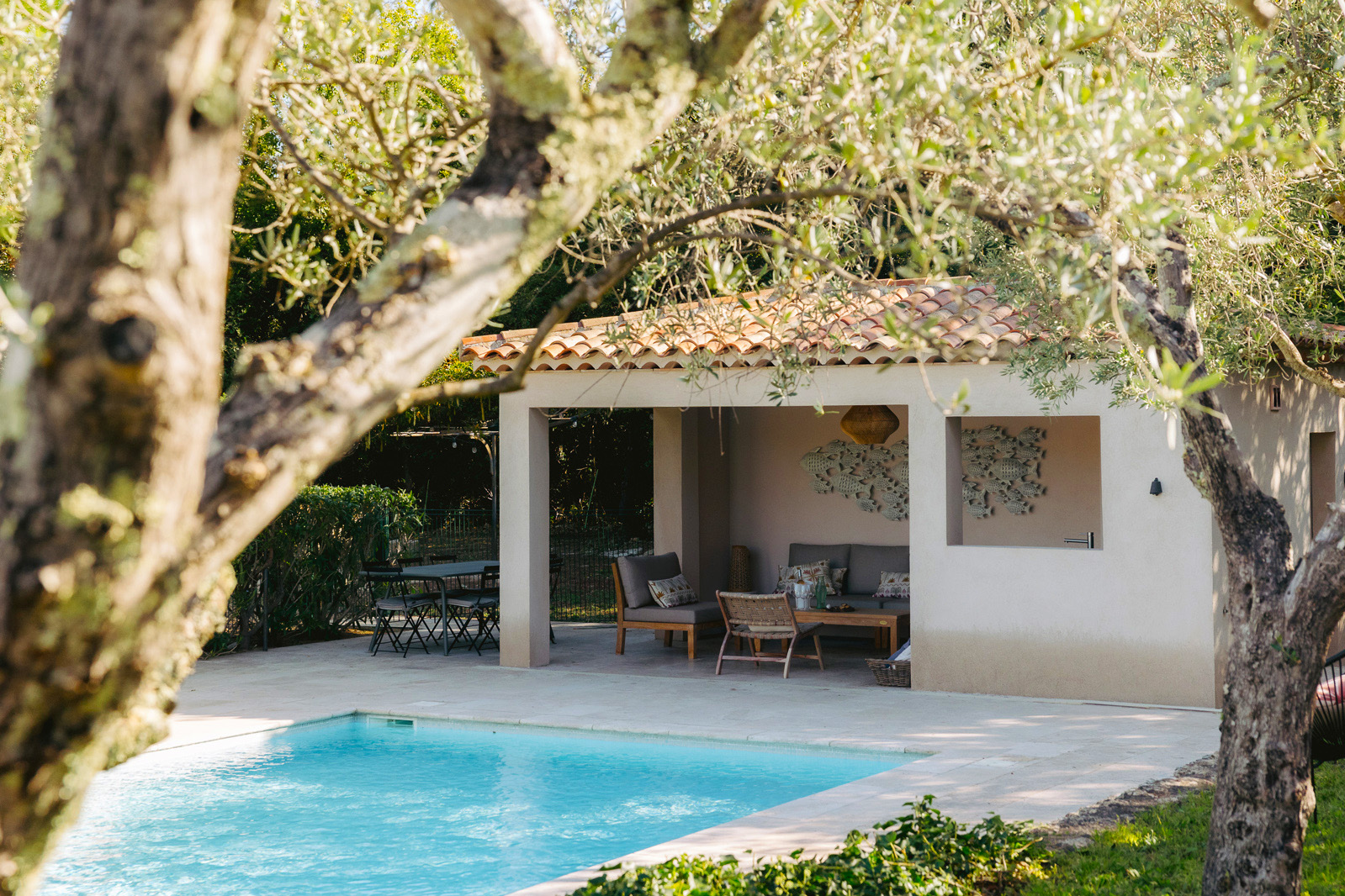 Poolhouse