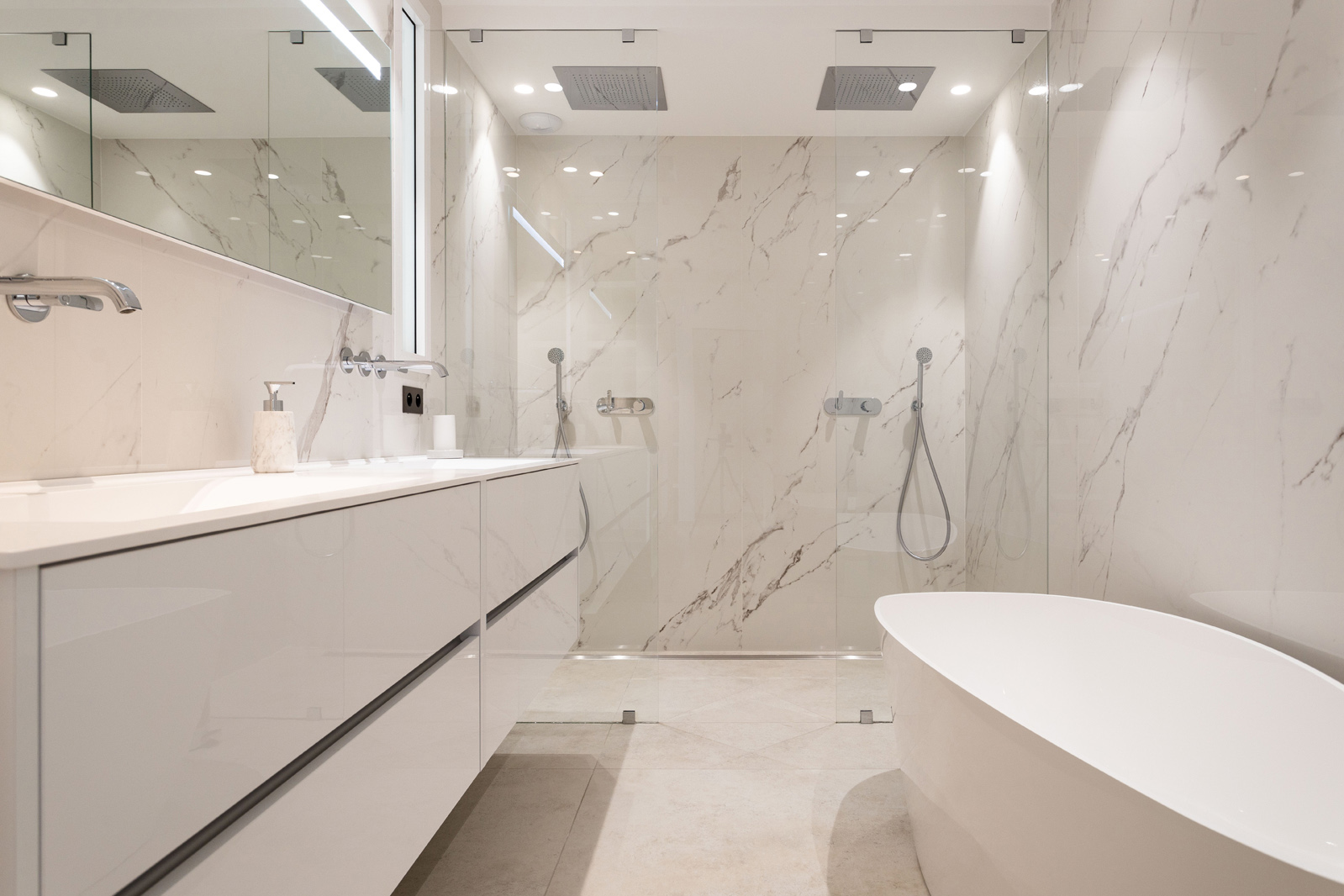Luxe moderne badkamers