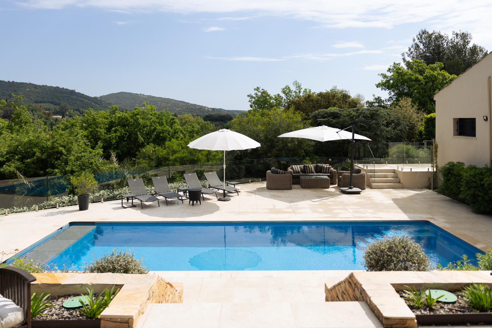 Mooi poolarea